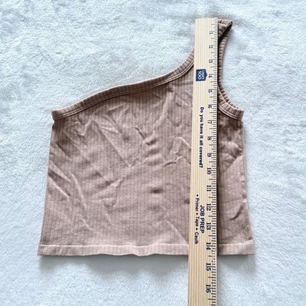 Dynamic One Shoulder Ribbed Tank Top Taupe Tan Asymmetrical Crop Top One Size - Picture 3 of 7